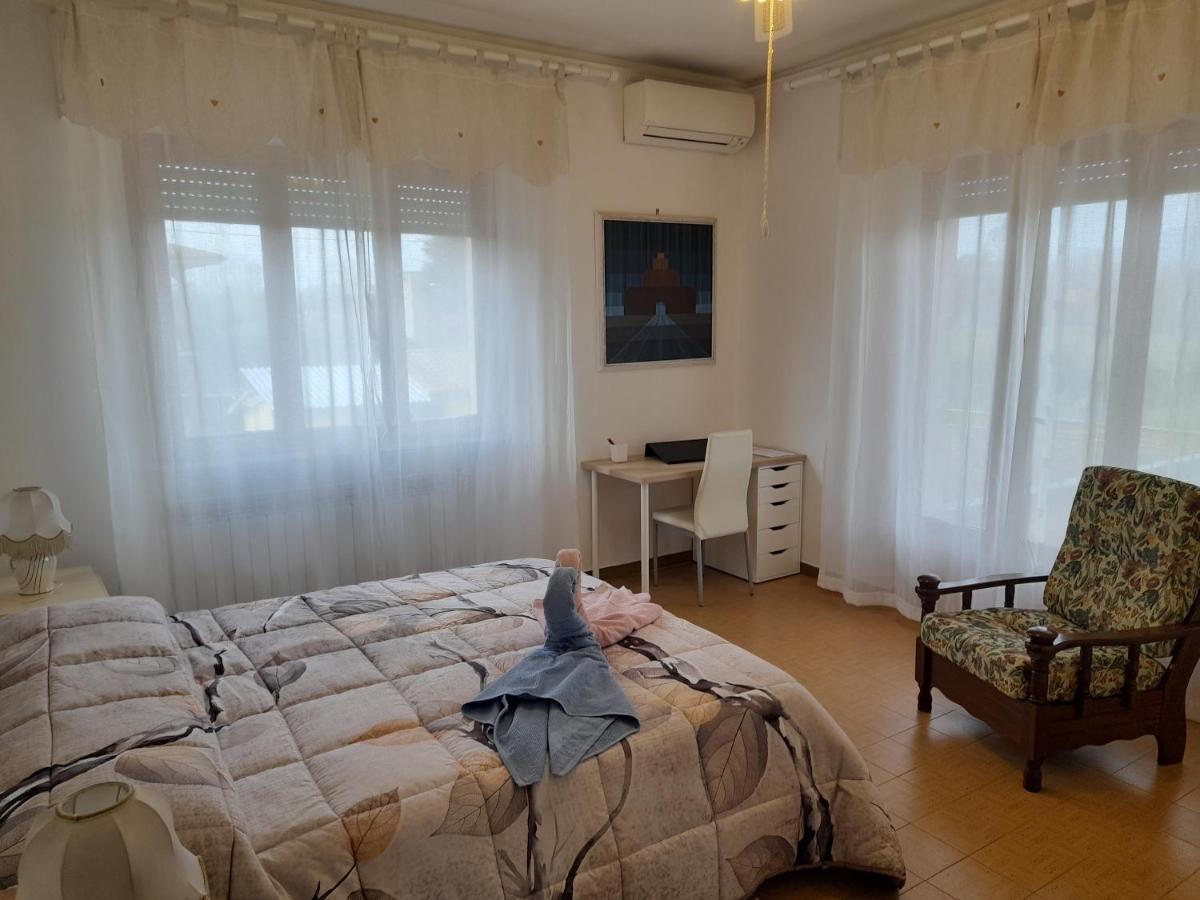הוילה קאפאנורי Casa Camelia מראה חיצוני תמונה