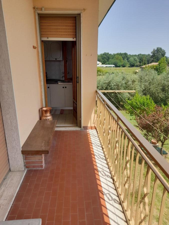 הוילה קאפאנורי Casa Camelia מראה חיצוני תמונה
